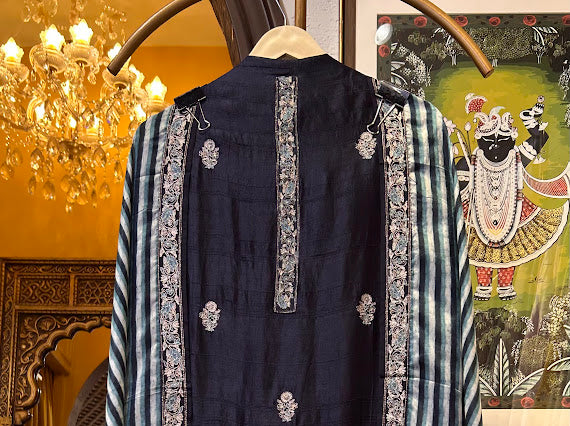 Serenoire Éclat Silk Suit