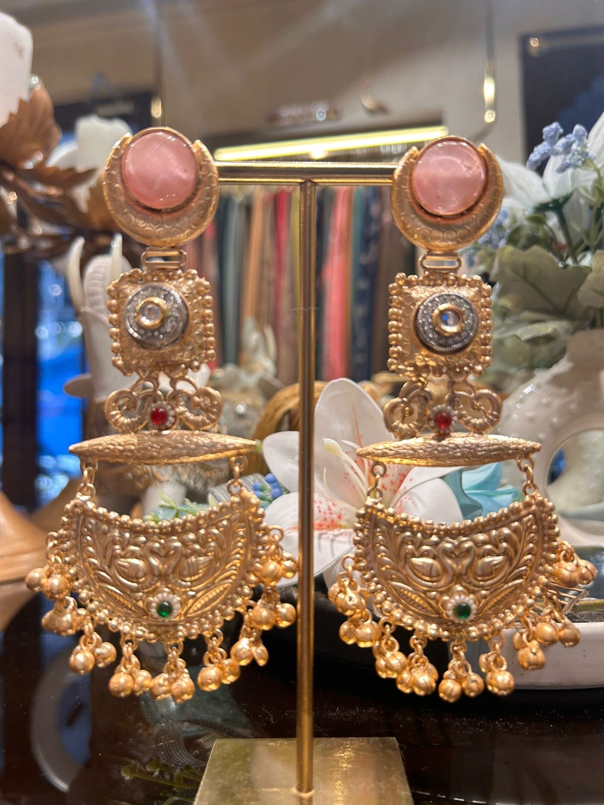 Aarohi Earrings (Pink)