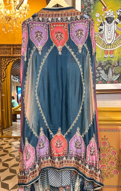 Nazm-e-Rangrez (Powder Blue)