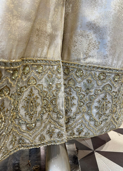 Zarisha Pakistani Suit