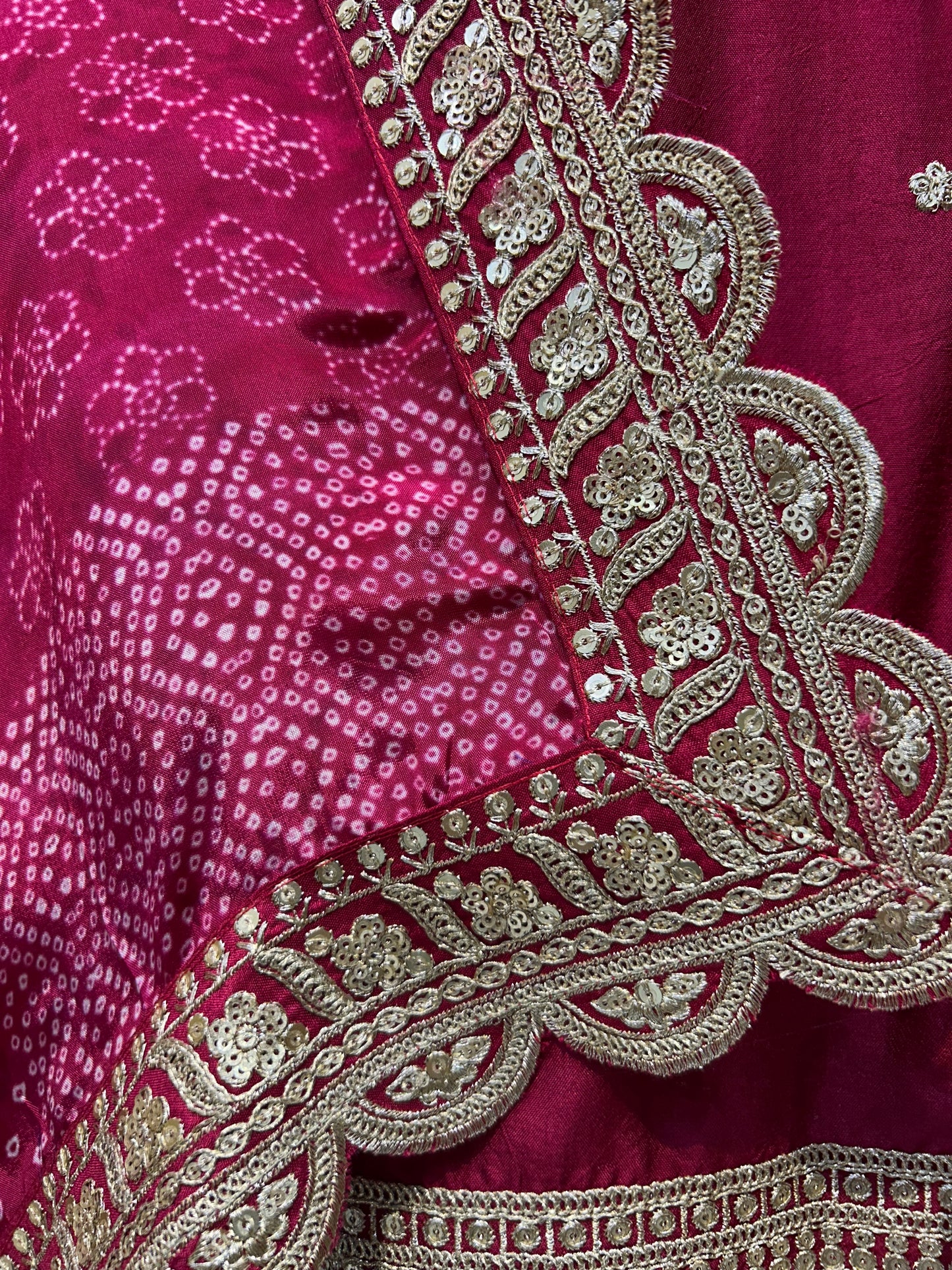 Svarangi Bandhani Suit