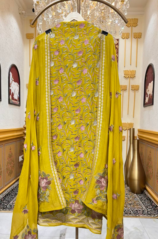Iraaya Jalkaar Mul Suit (Mustard)