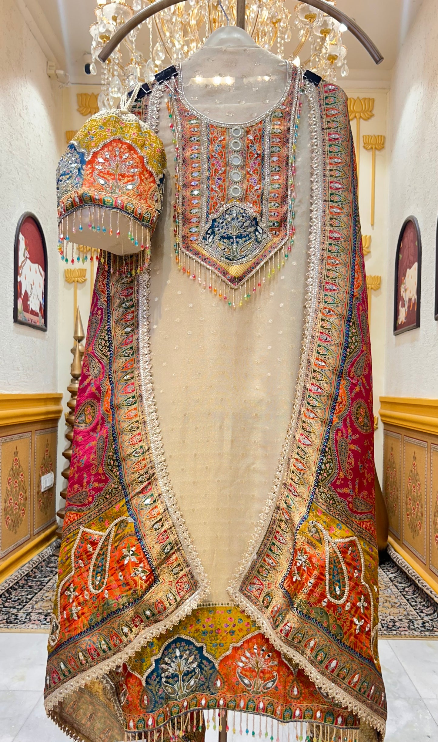 Meher Aaina Suit