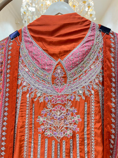 Rayanshi Stone Silk Suit
