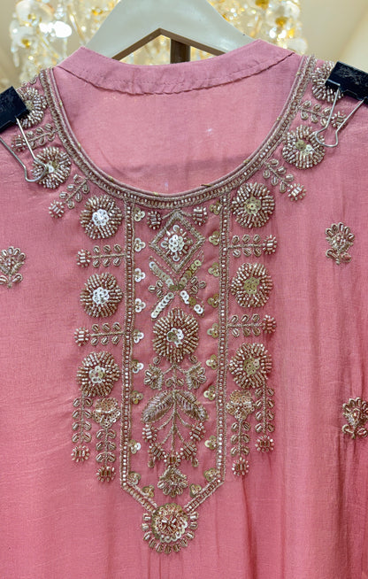 Vyanika Gharara Set