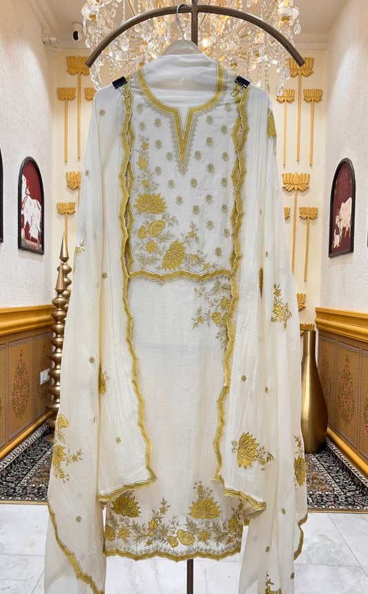 Ishana Mul Veil Suit (Mustard)
