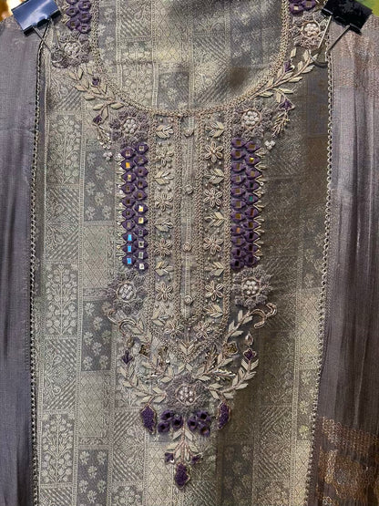 Zarfira Brocade Suit (Lavender)