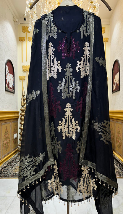 Zariyah Noor Suit