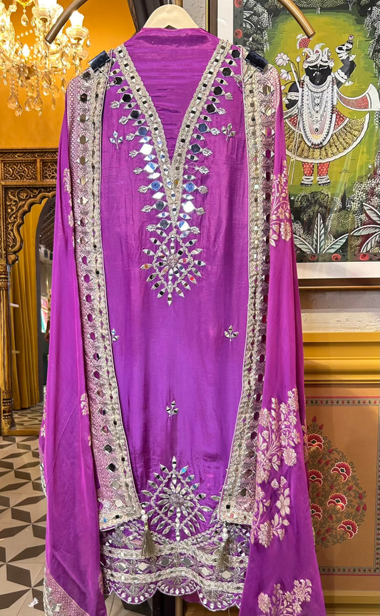 Aabroo-e-Aaina (Purple)