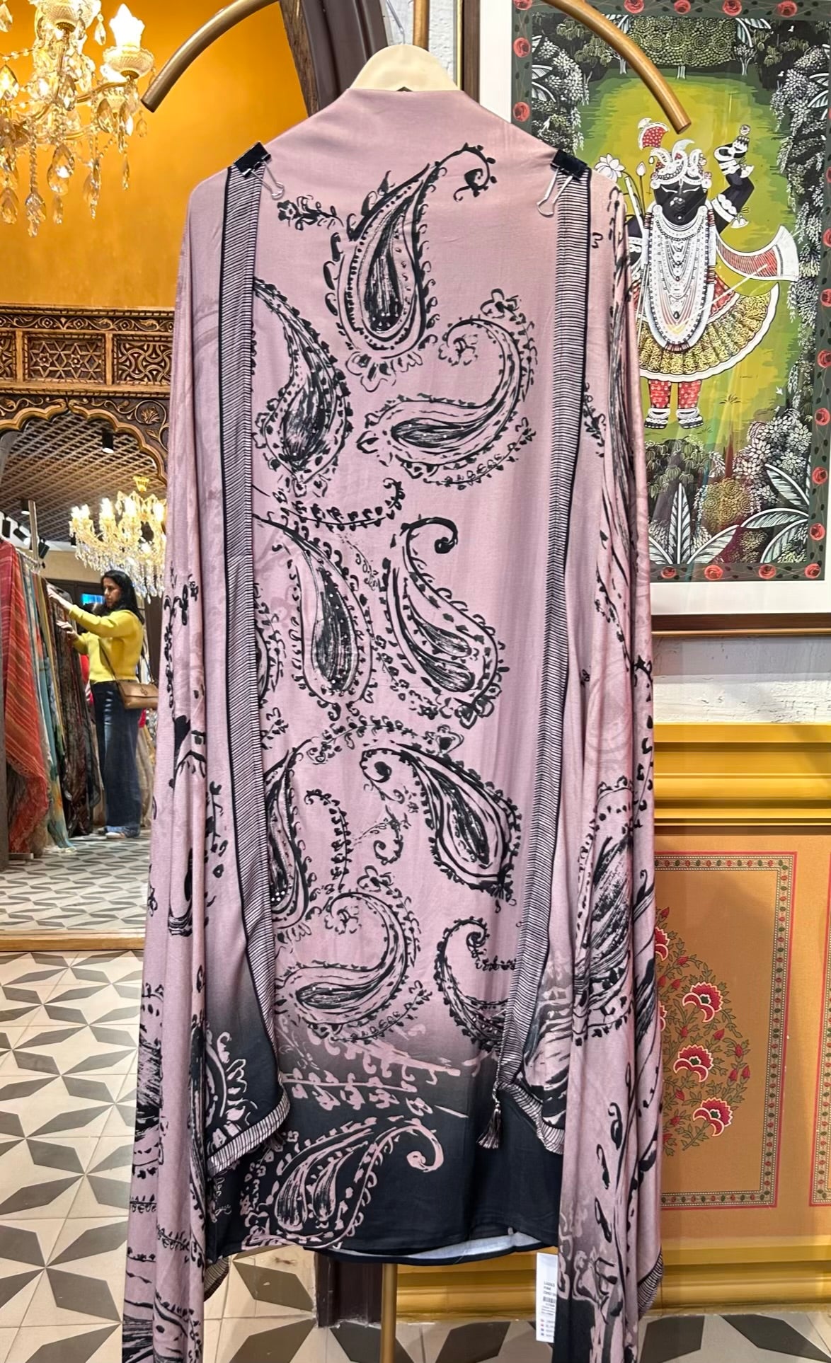 Nargis-é-Pashm Suit (Pink)