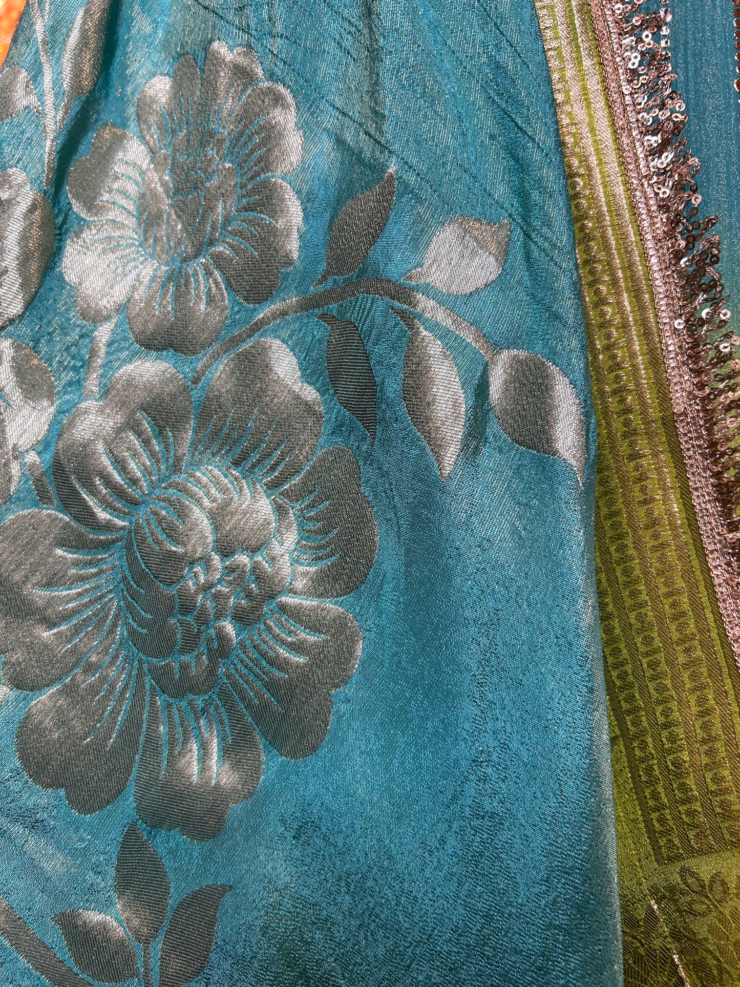 Gulbadan Crush Tissue Suit (Blue)