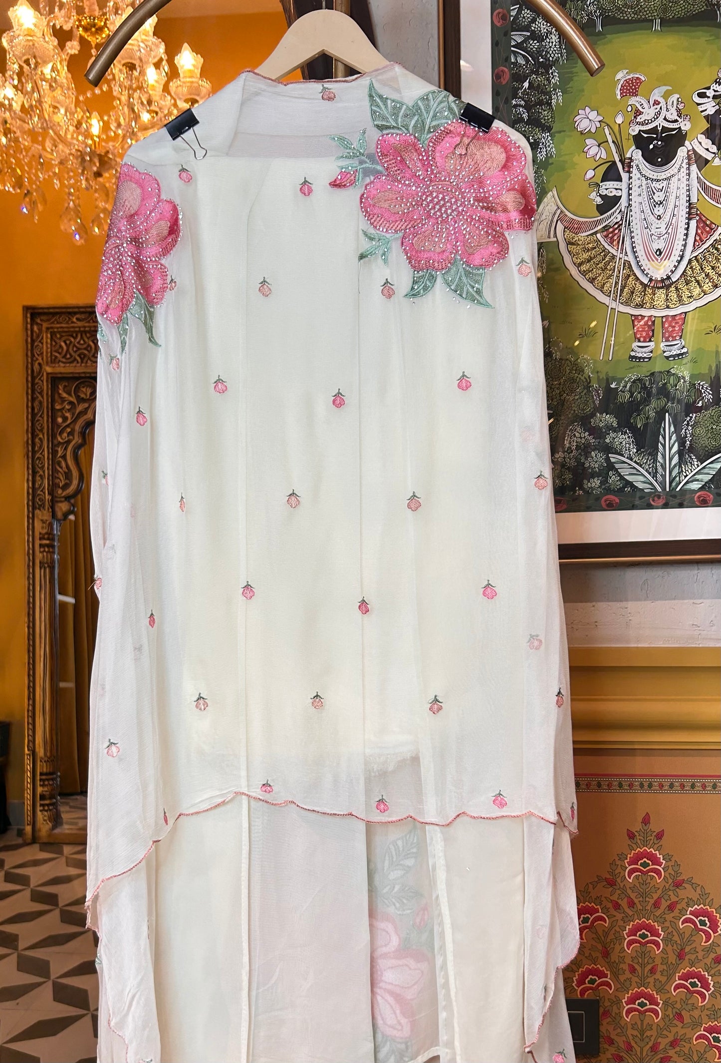 Noor-e-Gulab (Ivory)