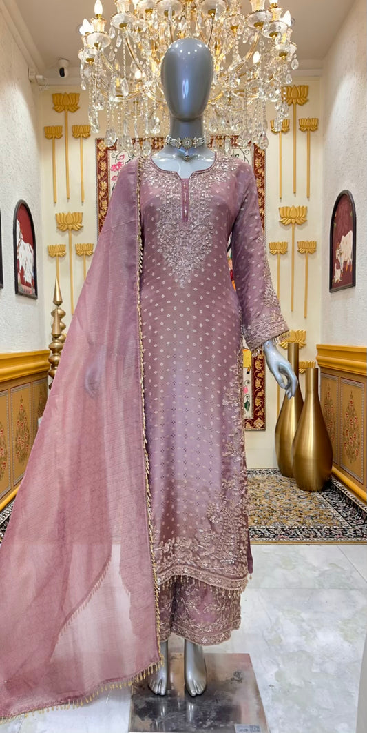 Ruhmehar Pakistani Silk Élan Set (Pink)