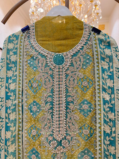Imprélia Éclat Suit