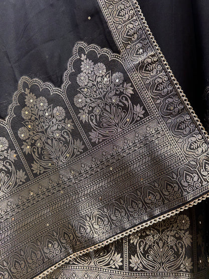 Banoré Élégance Suit