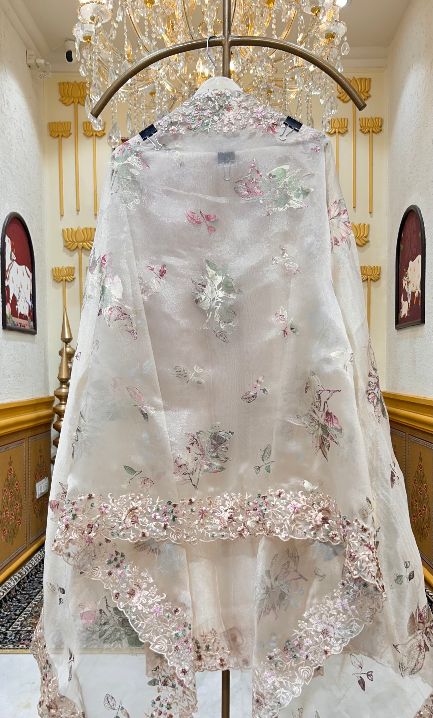 Husna Threadcrafted Suit (Ivory)