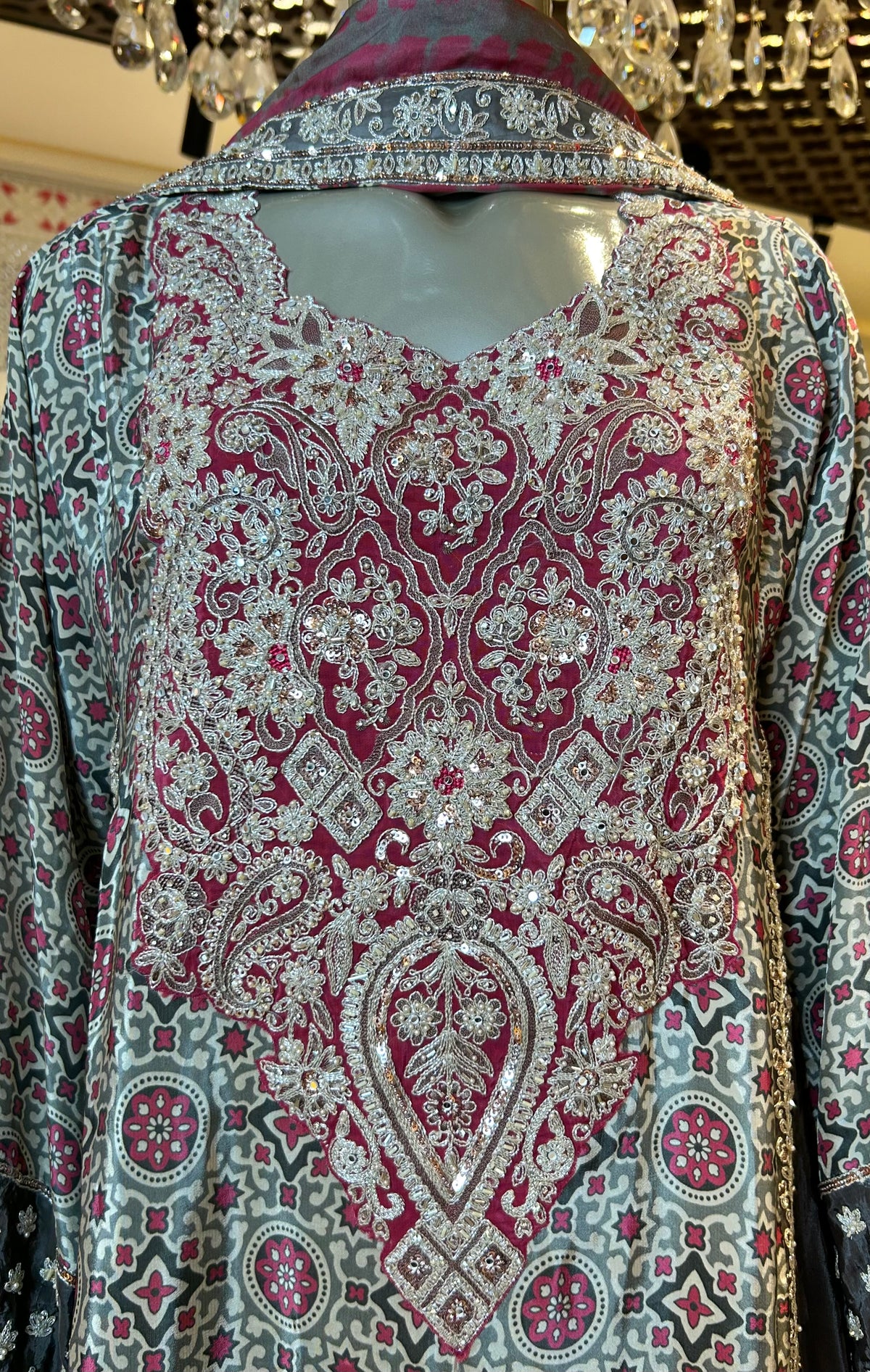 Adaa-e-Shahi Pakistani Choga