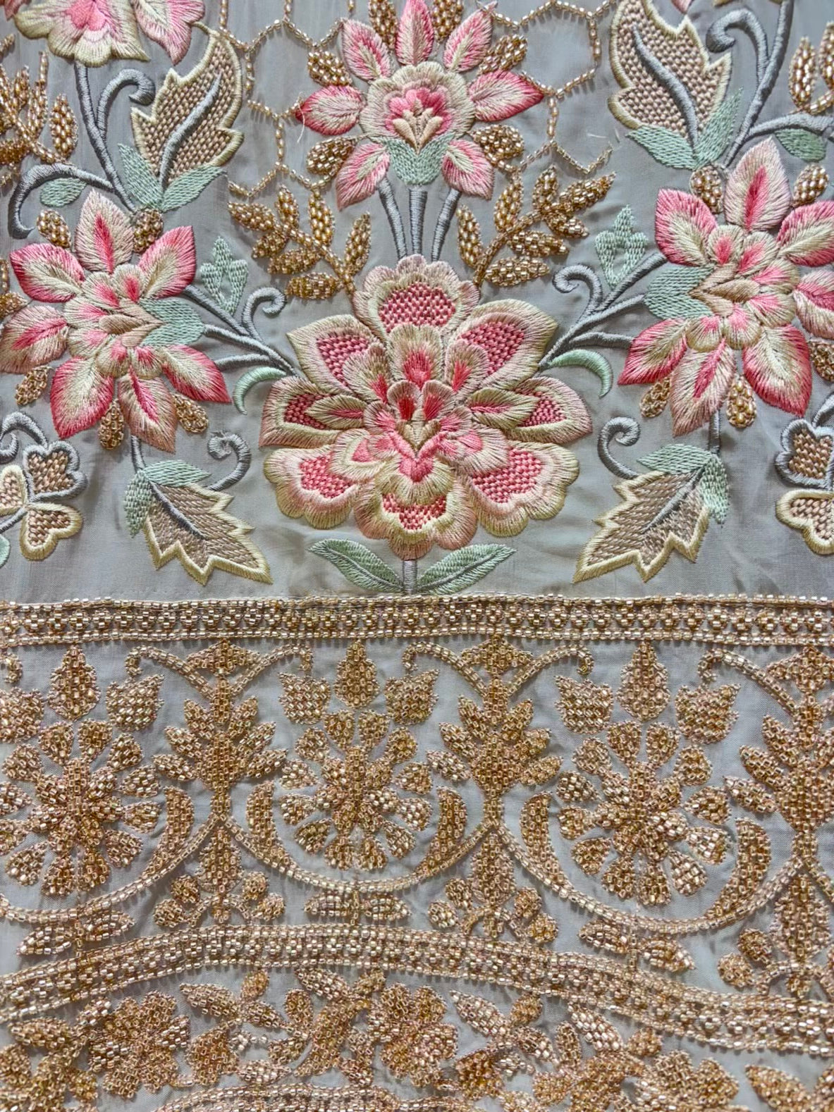 Ruhani Thread Organza Suit