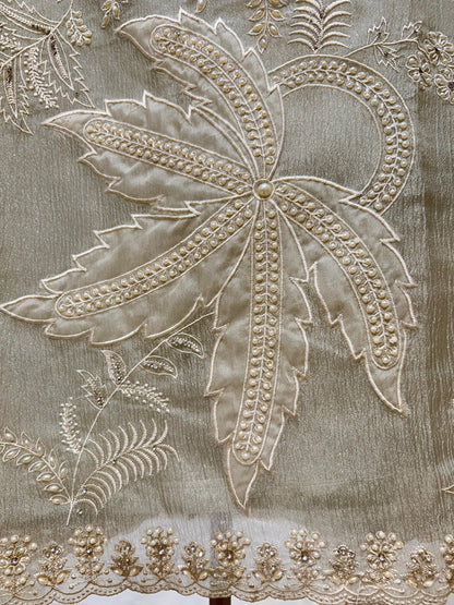Mehrzeen Appliqué Tissue Suit