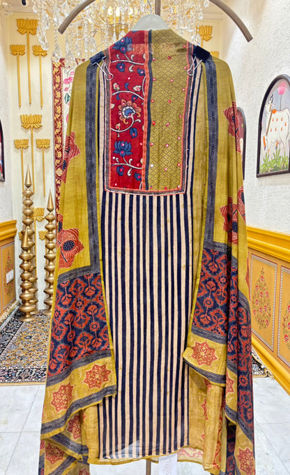 Aafreen Printed Chanderi Suit