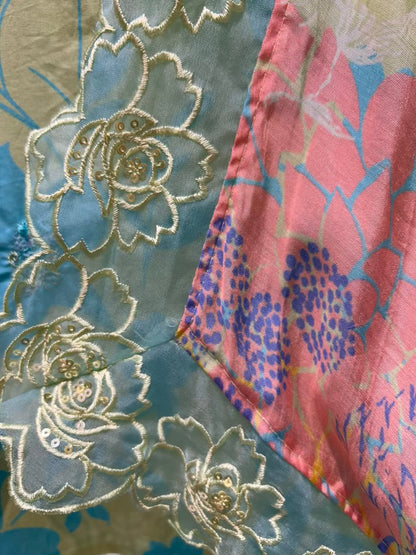 Avena Sequin Print Suit