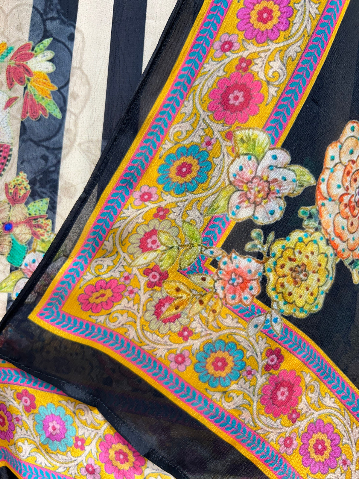 Aarani Crepe Suit