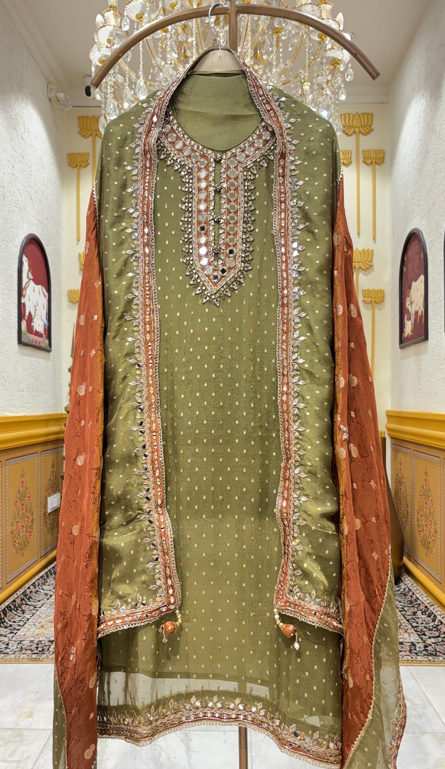 Noor-e-Zar Kundan Suit