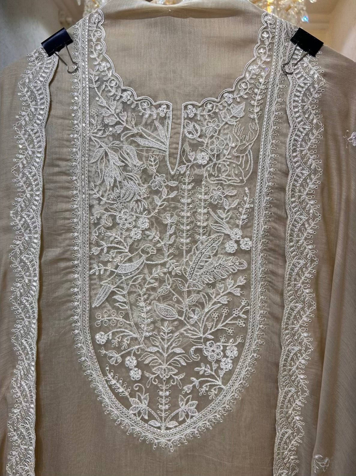 Ishara Mul Chanderi Suit (Beige)