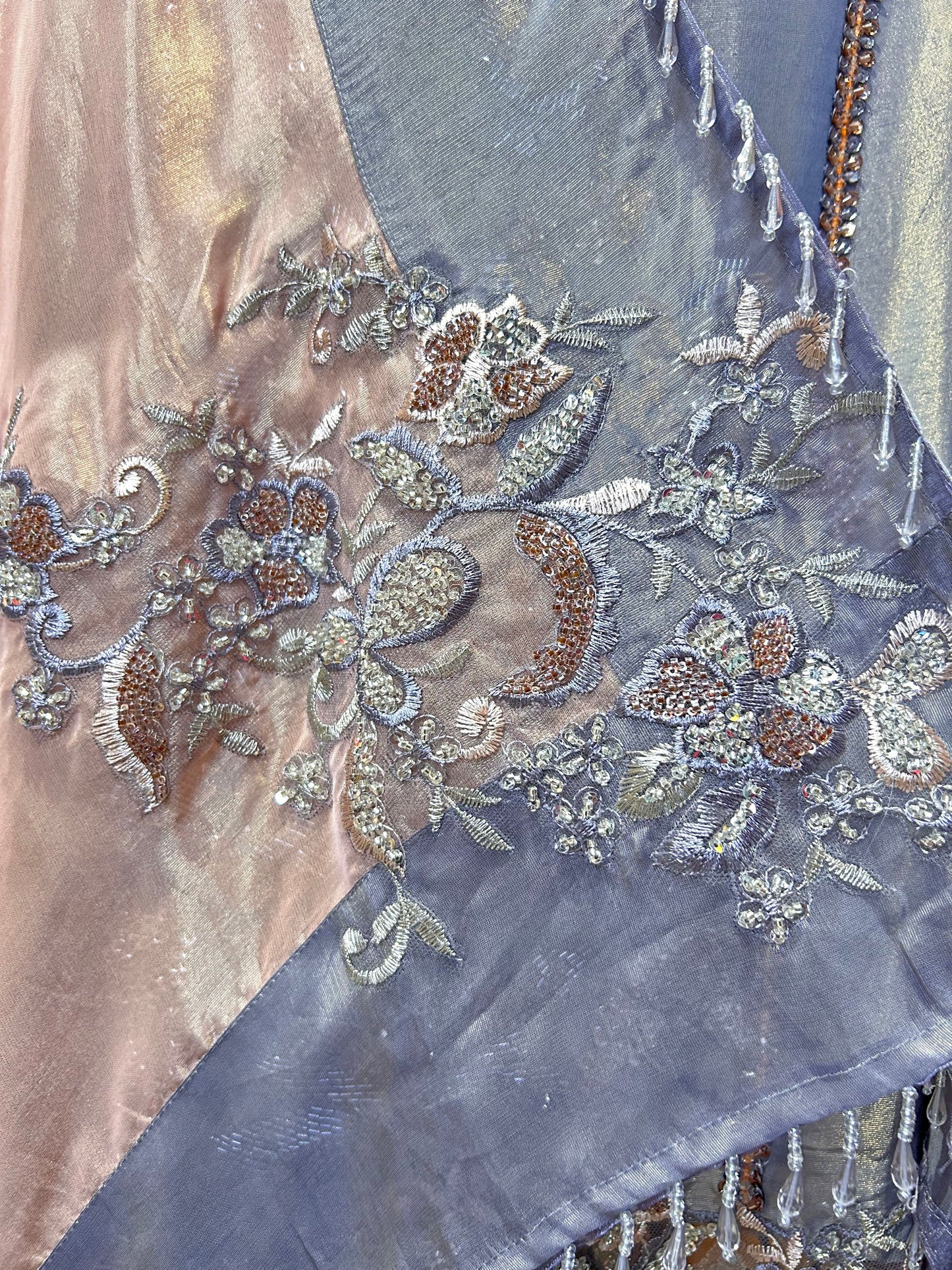 Jhal-e-Nazakat (Lavender)
