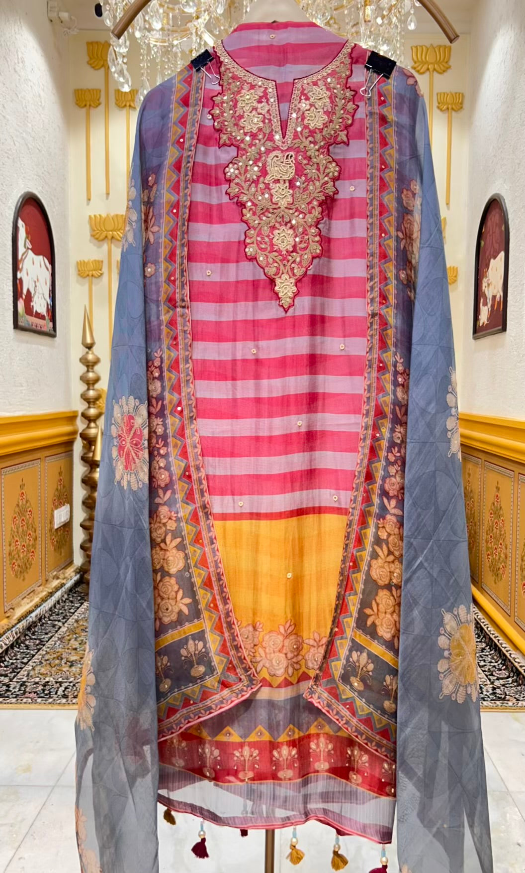 Aamira Sequin Moti Dori Organza Suit