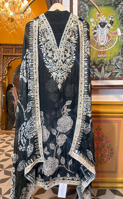 Mirayaa Artline Suit