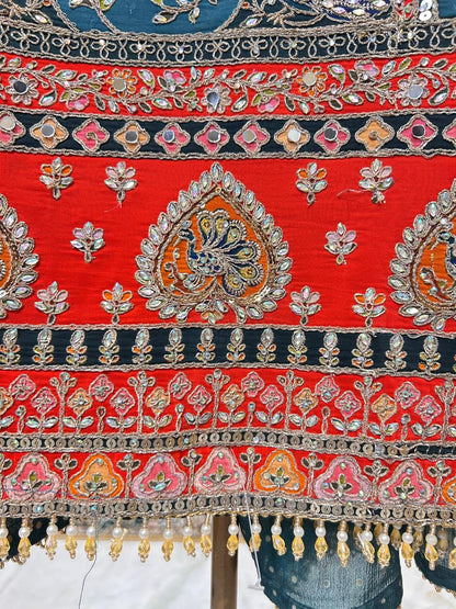 Aarna Stonework Farshi Set