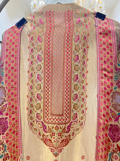 Rangélla Silk Suit