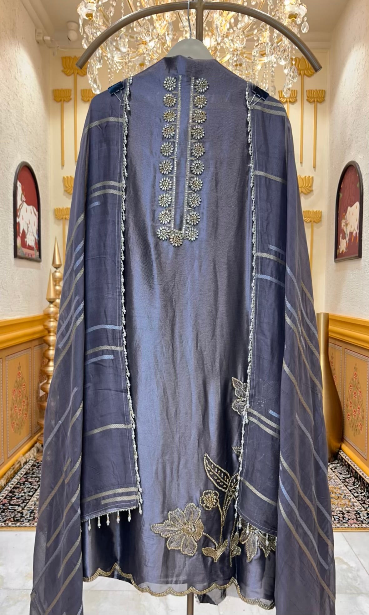 Sarveena Banarasi Glow Suit (Lavender)