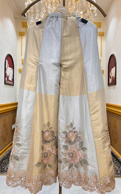 Aurelia Noor Anarkali Set