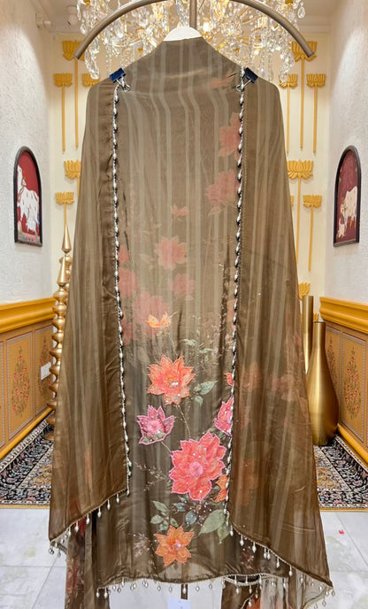 Mehira Sequin Bloom Suit (Mehendi Green)