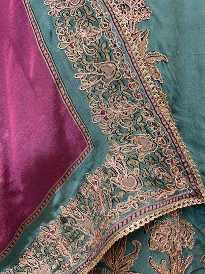 Zarimeh Aari Naqsh Suit (Green)