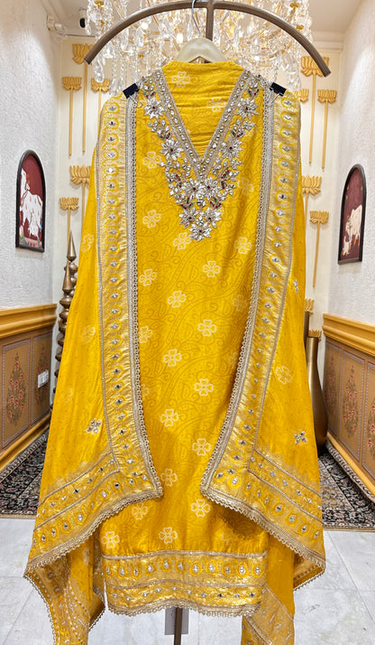 Mehrang Bandhani Suit