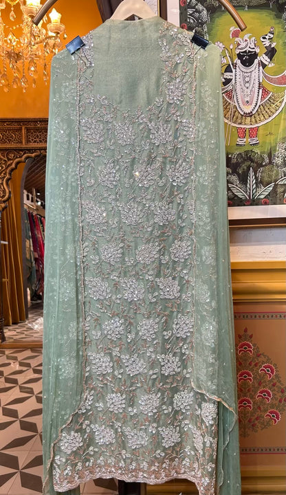 Sabaé-Zar Suit (Green)