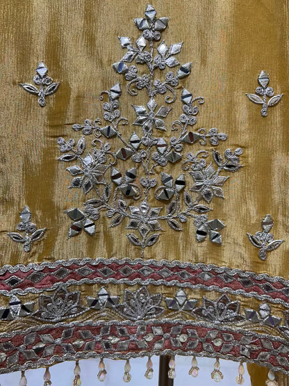 Elara Gota Élan Suit (Yellow)