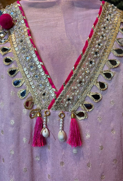 Mehvaira Organza Suit (Pink)