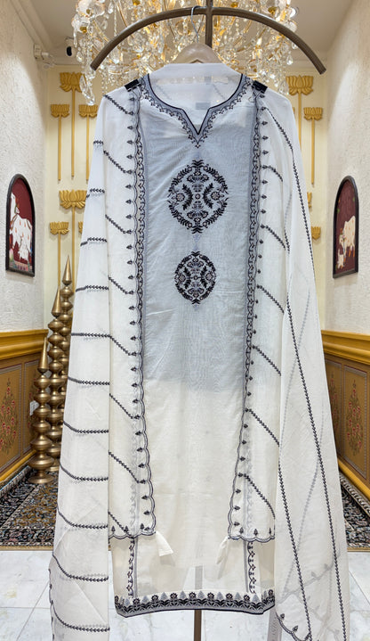 Mehraya Zari Chanderi Suit