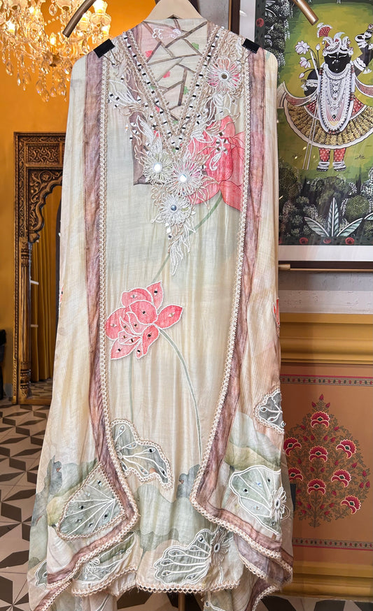 Zimal Muslin Printed Suit