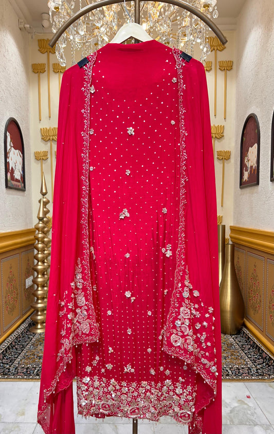 Noorvaya Sequin Élan Suit