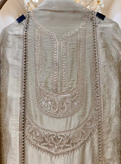 Sorelle Dori Sequin Banarasi Set