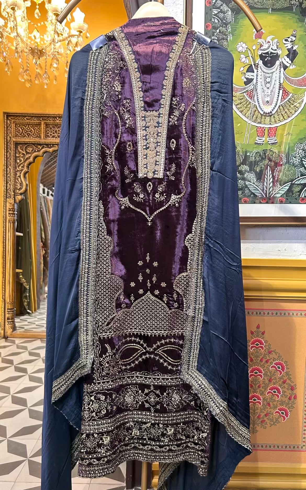 Inaya-é-Velvet Suit (Purple)