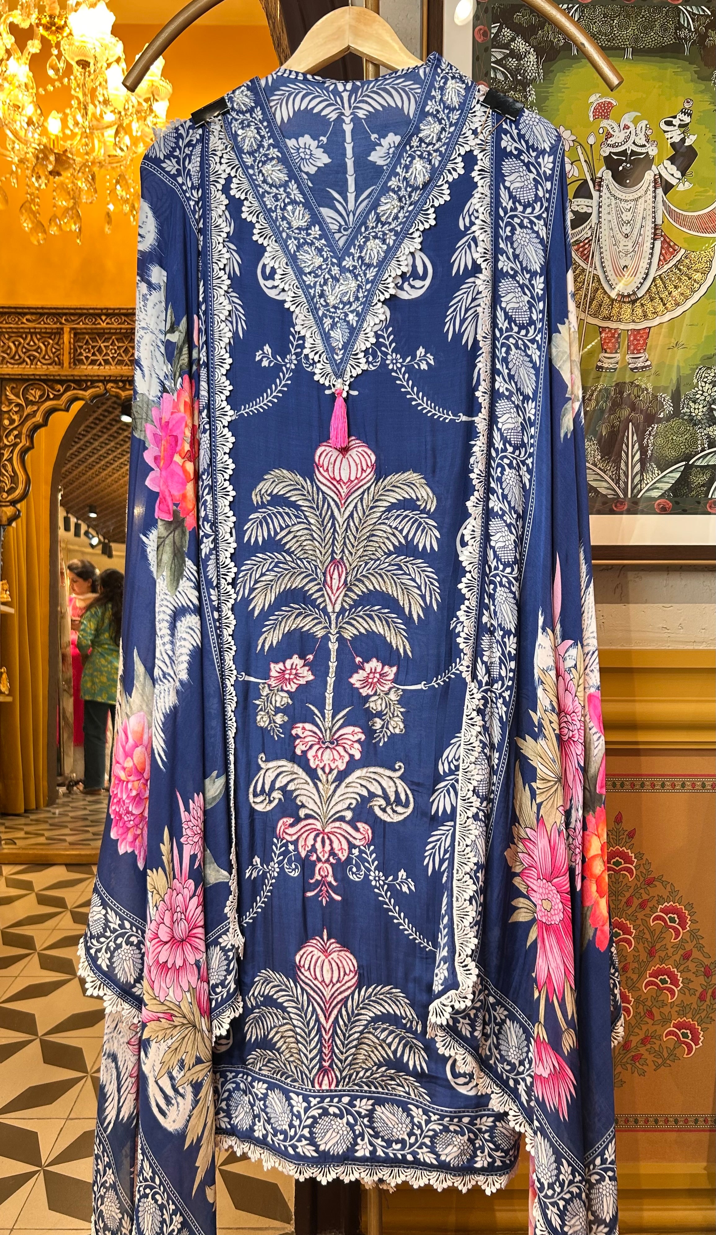 Saanjh Bela Muslin Suit (Blue)
