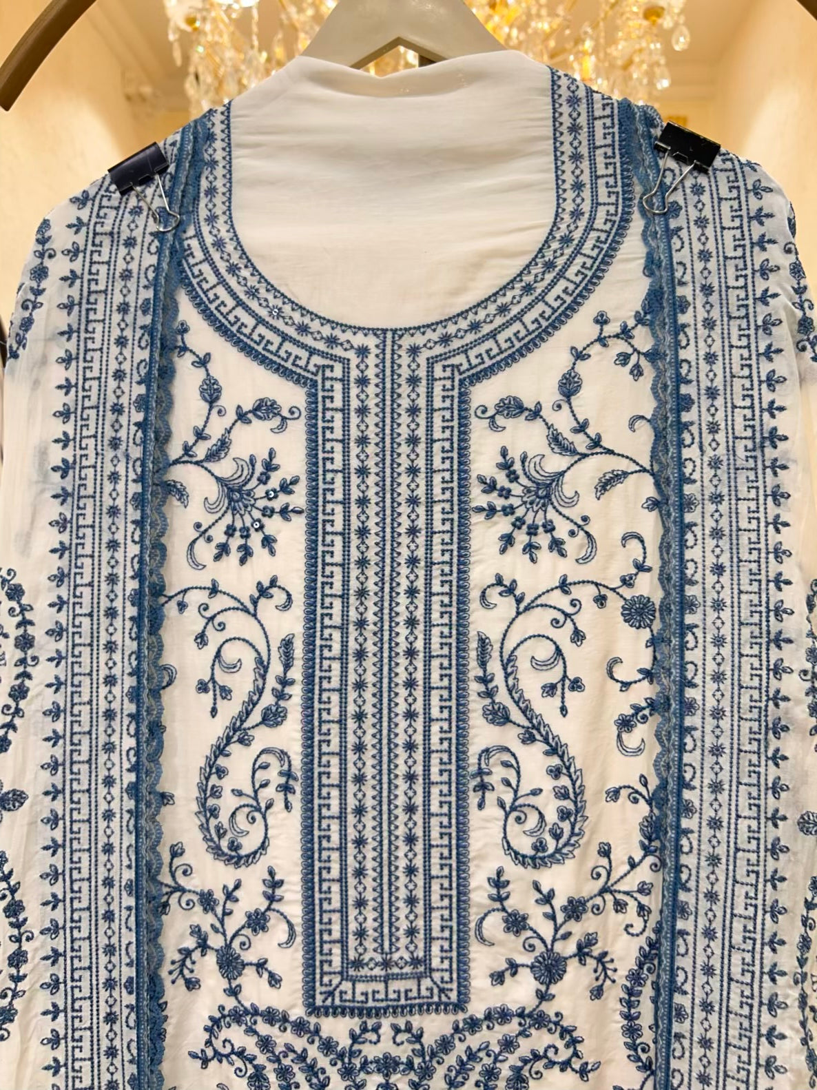 Elara Chanderi Threadloom Suit (White & Grey)