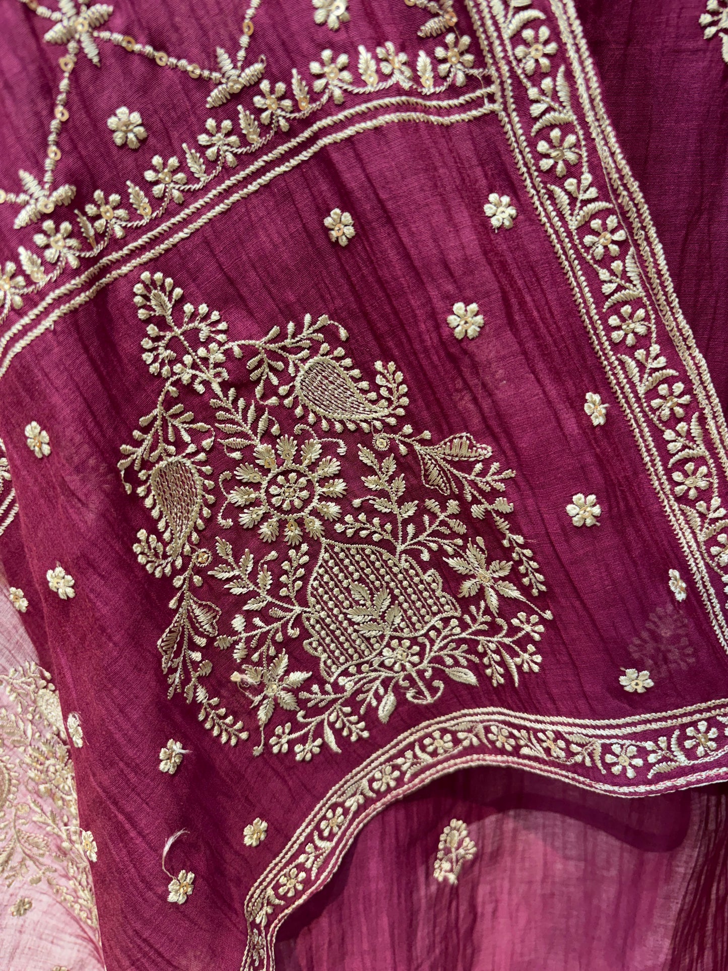 Sutrika Mul Suit