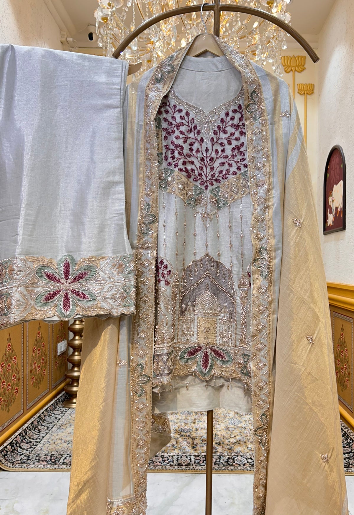 Vaanya Organza Elegance Set